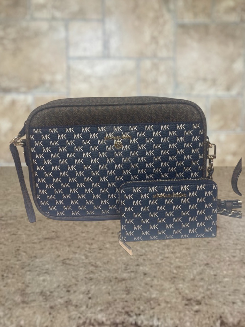 Michael Kors Charm Camera Crossbody & Matching Wallet Set Navy/Brown Logo